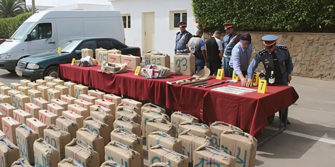 الصويرة … ضربة أمنية موجعة لمافيا التهريب… الدرك الملكي  يُحبط عملية دولية ويُسقط “صطافيت” محمّلة بالشيرا! .